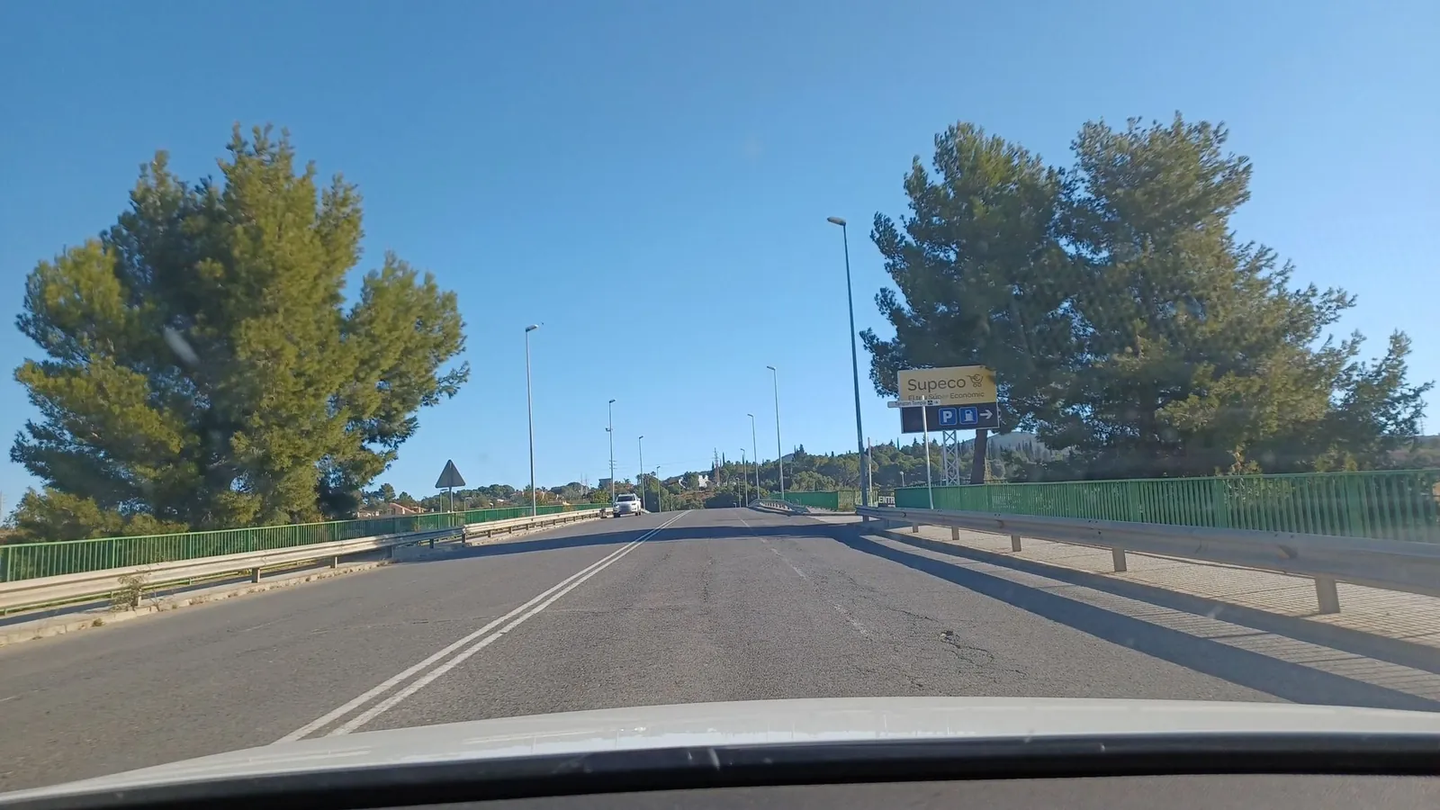 Parking gratuito de clientes en el Raval de Sant Llàtzer, Tortosa en Tortosa (Tarragona)