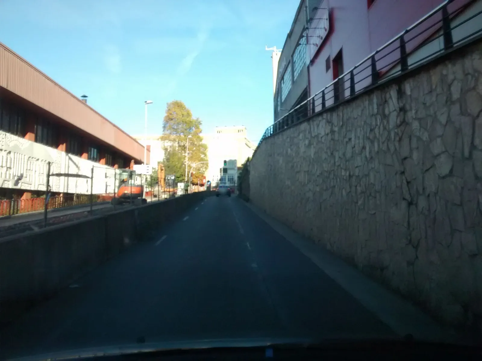 Parking gratis en Otaola hiribidea (Eibar), a 693 m de Ipurua en Eibar (Gipuzkoa)
