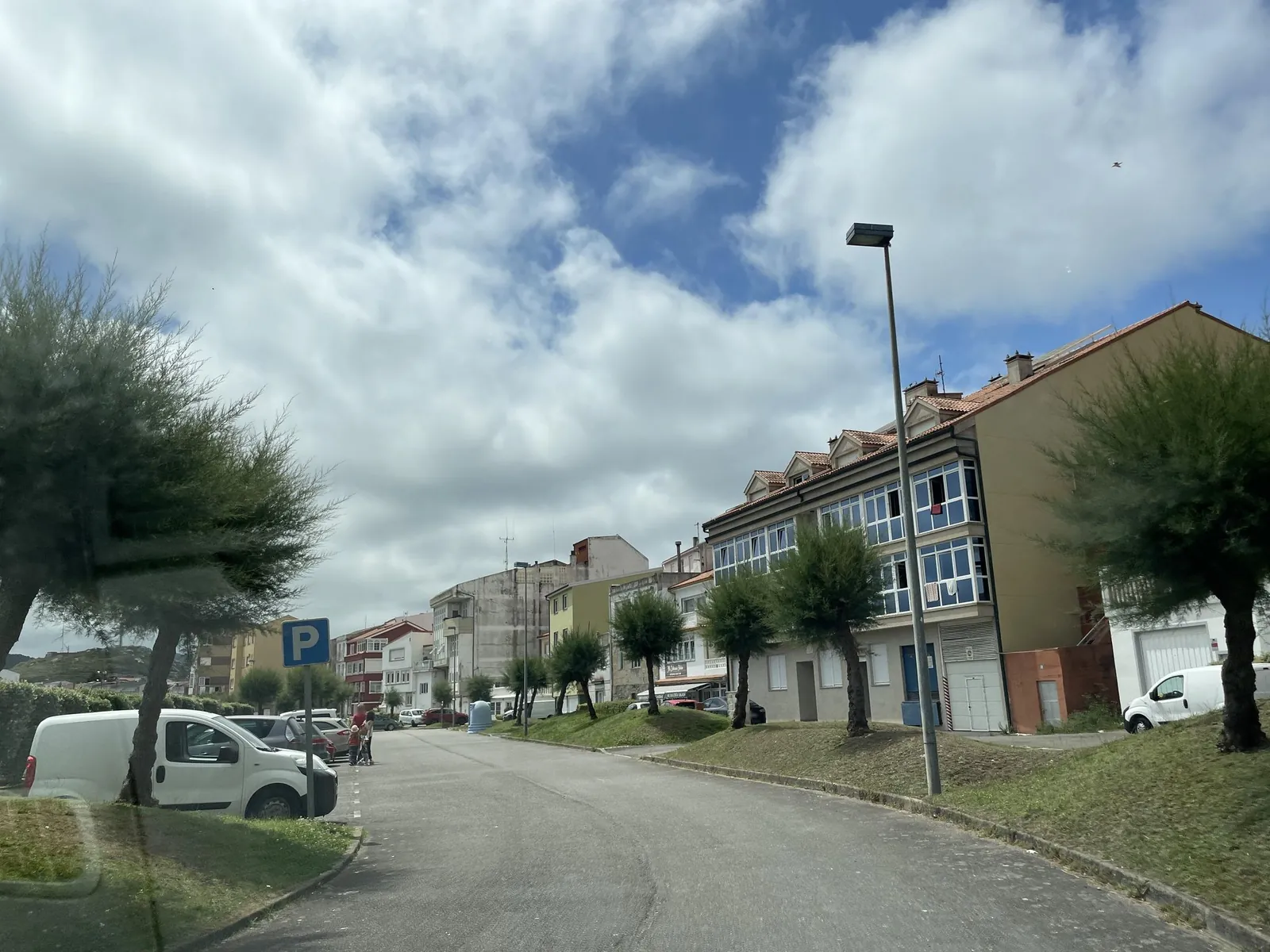 Aparcamiento gratuito en Rúa da Encarnación en Muxía (A Coruña)