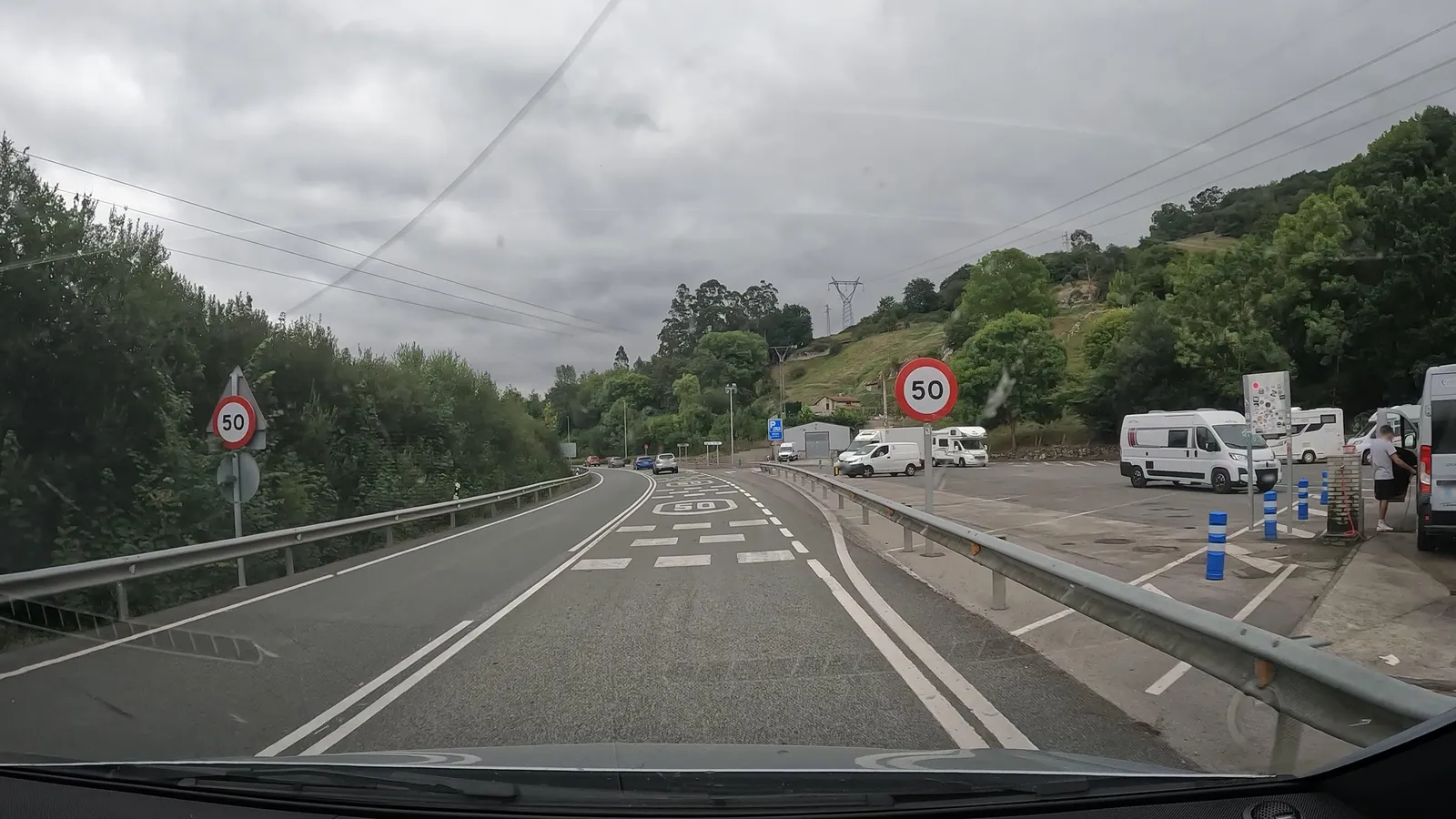 Parking de autocaravanas de Panes, gratuito (Asturias) en Peñamellera Baja (Asturias)