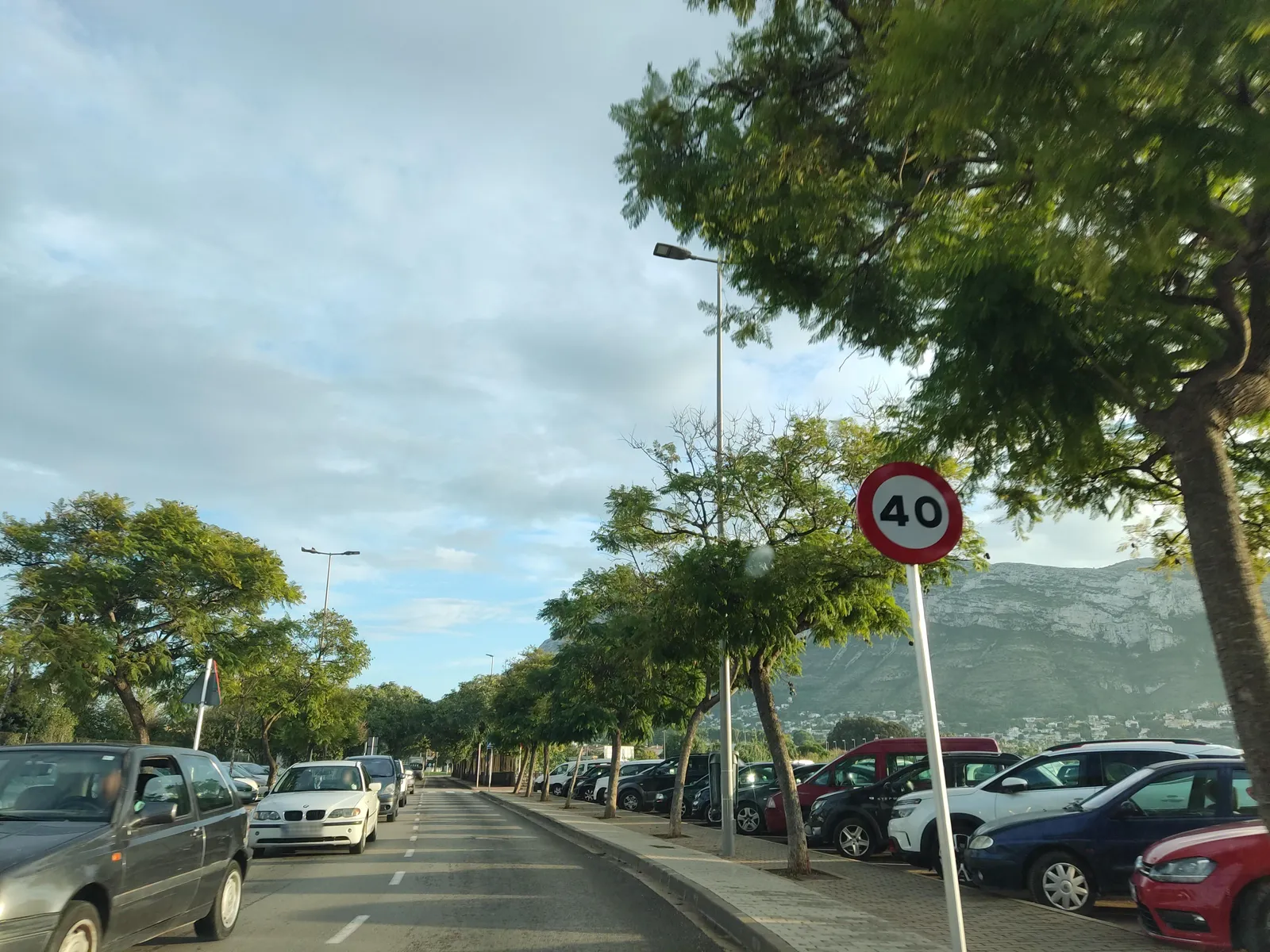 Parking gratis Camí de Sant Joan (Camino de San Juan) en Dénia en Dénia (Alicante)