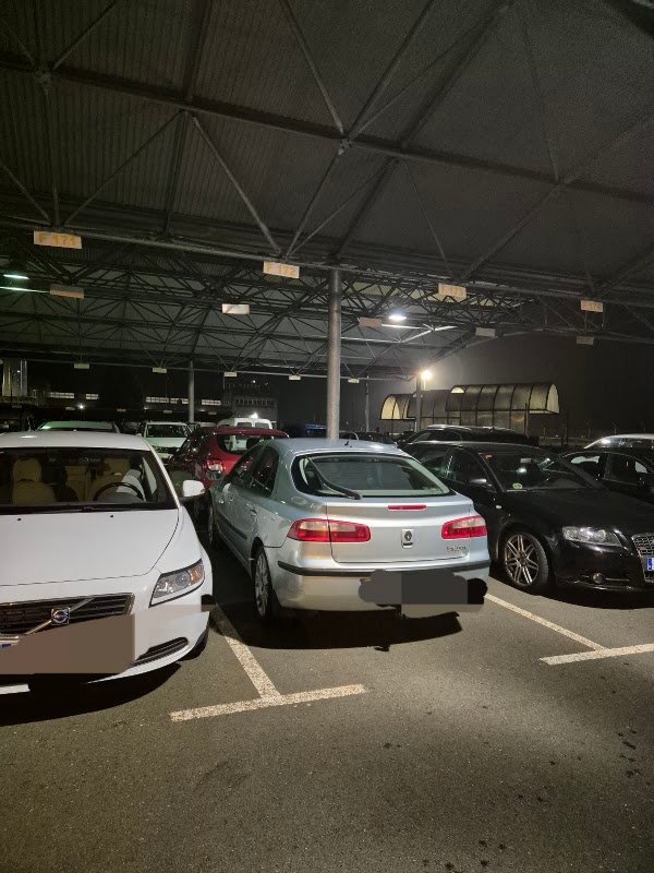 Parking Larga Estancia Aeropuerto de Santiago (AENA) en Santiago de Compostela (A Coruña)