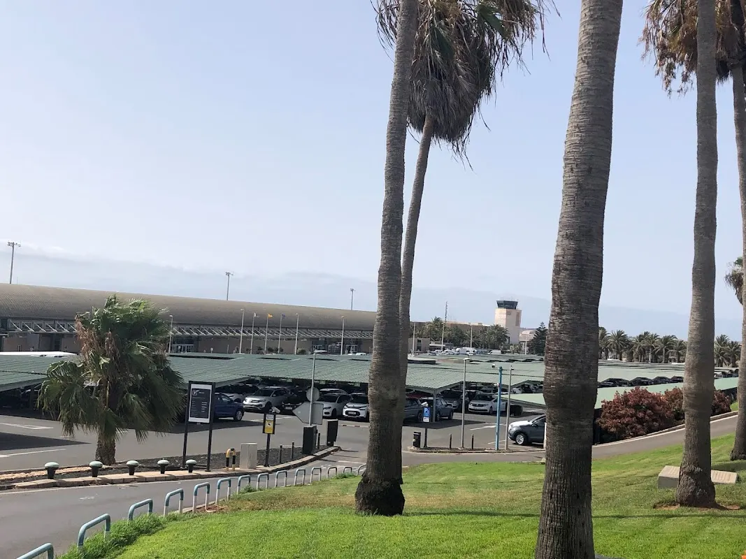 Parking AENA General P1 Fuerteventura - Parking Aeropuerto en Aeropuerto de Fuerteventura (Las Palmas)