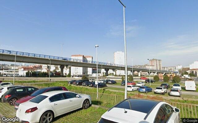 Aparcadoiro público de Lonzas
