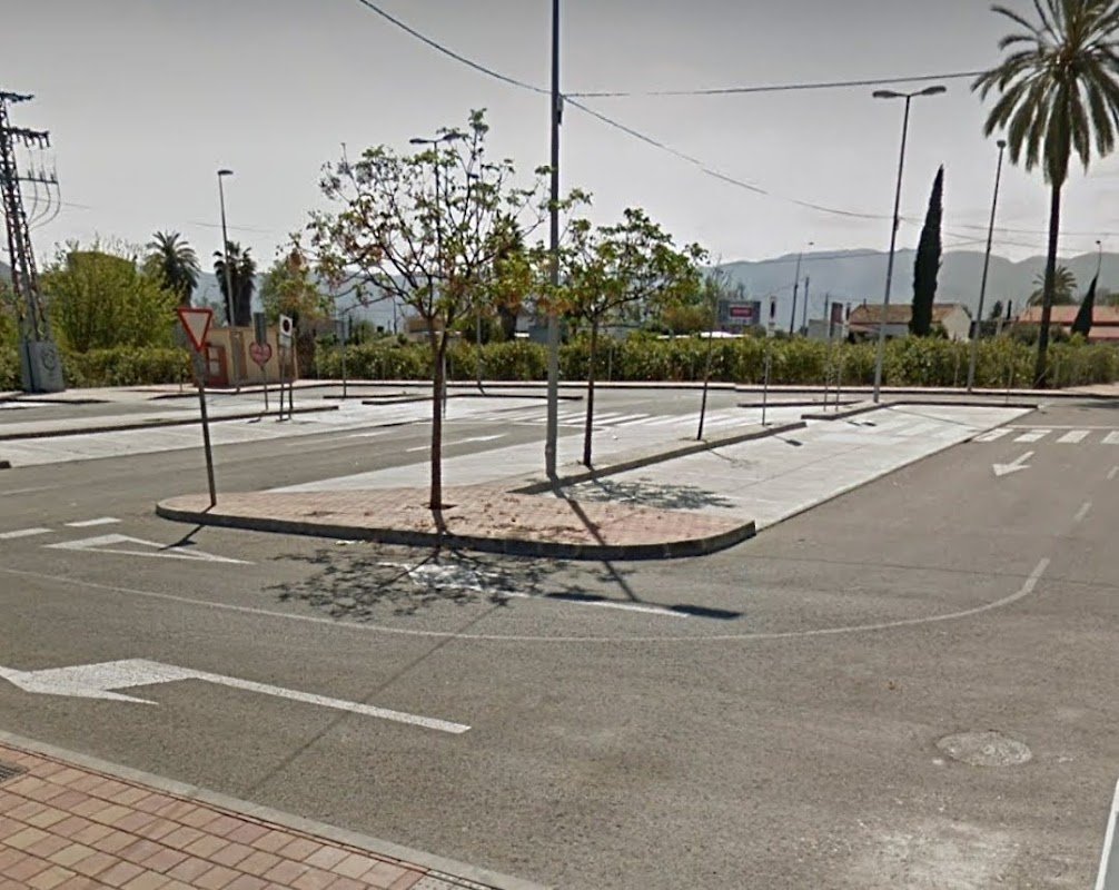 Parking gratuito del campo de fútbol de Rincón de Seca (Murcia) en Murcia