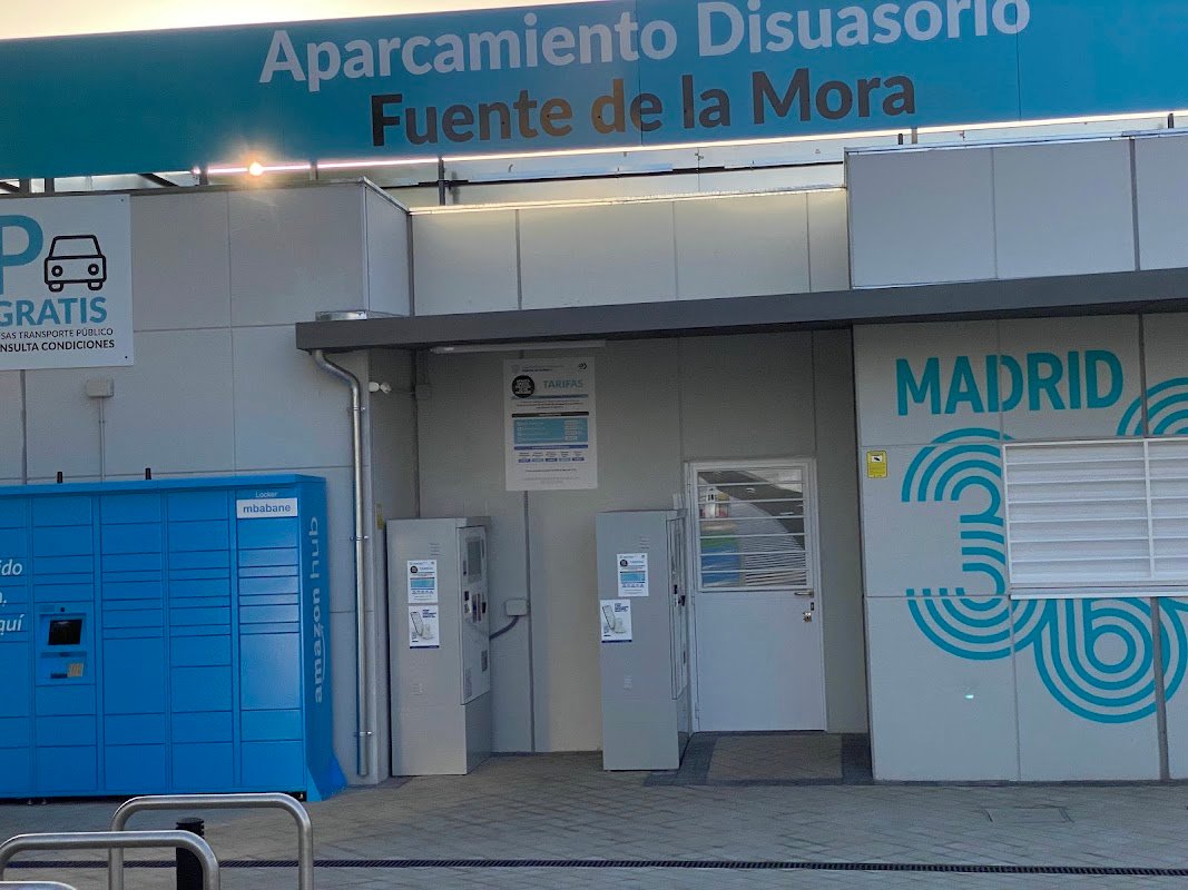 Parking disuasorio Fuente de la Mora (EMT, Madrid) en Madrid — foto 2 de 3
