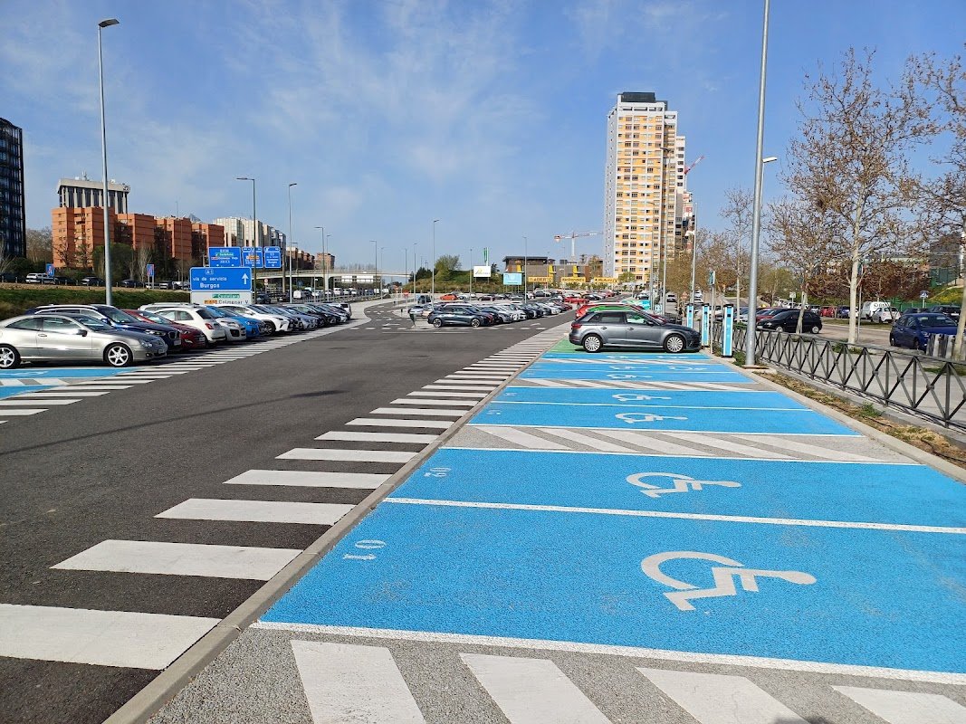 Parking disuasorio Fuente de la Mora (Madrid) en Madrid