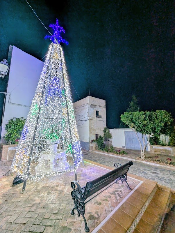 Aparcamiento gratuito en Avenida de Motril, Molvízar en Molvízar (Granada)