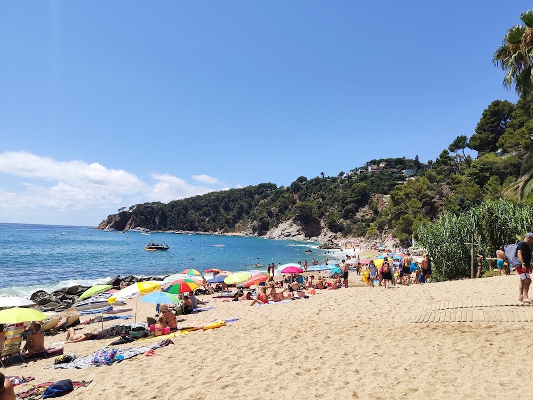 Aparcamiento gratuito en Camí de Ronda en Tossa de Mar (Girona)
