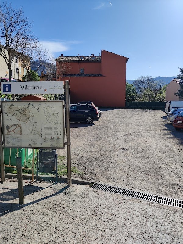 Aparcamiento gratuito en Carrer de la Rectoria, Viladrau en Viladrau (Girona)