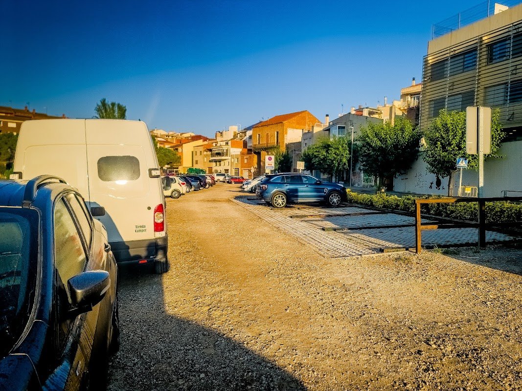 Aparcamiento gratuito en la Carretera d'Olesa, Ullastrell en Ullastrell (Barcelona)