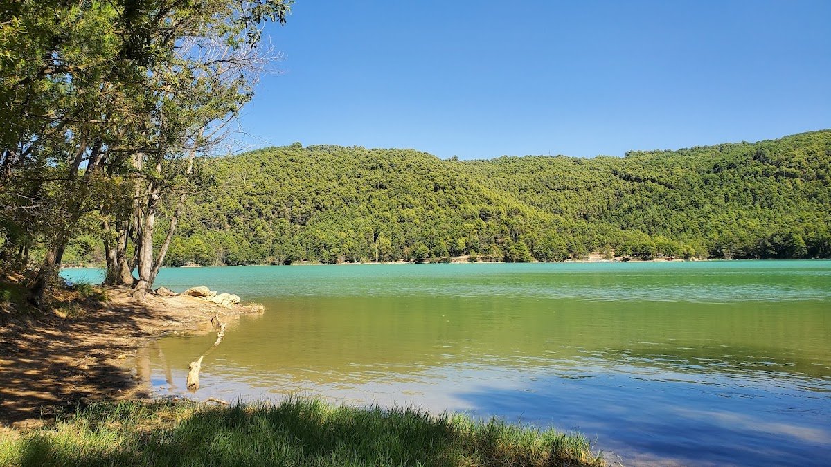Aparcamiento gratuito en Carretera del Pantà de Sant Ponç en Clariana de Cardener (Lleida)