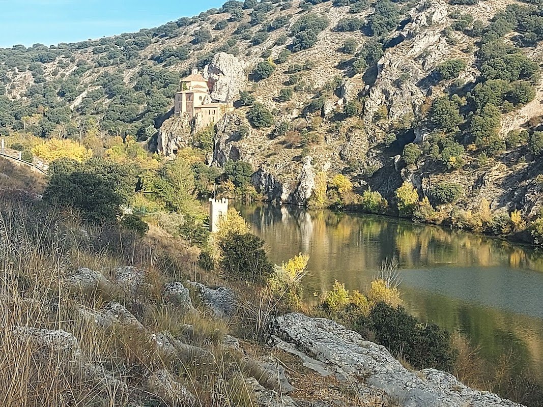 Parking gratis 24h en Soria (Río Duero) en Soria — foto 2 de 3