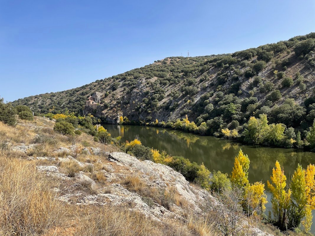 Parking gratis 24h en Soria (Río Duero) en Soria