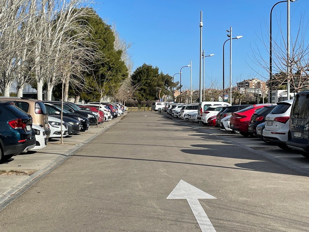 Parking Intermodal Bonificado de Zaragoza, junto al tranvía en Zaragoza