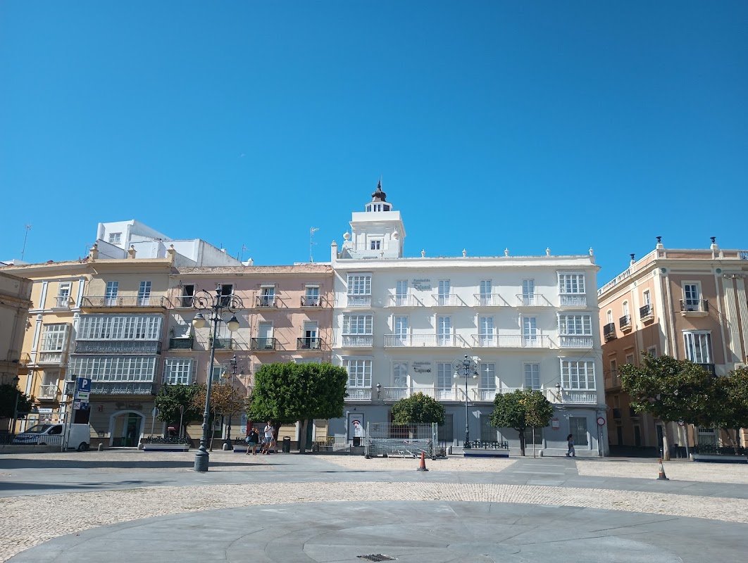 Parking San Antonio (Interparking) en Cádiz, abierto 24 h en Cádiz — foto 3 de 4