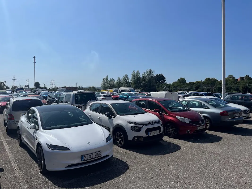 Parking gratuito en Gijón (Barrio Santa Olaya) en Gijón / Xixón (Asturias) — foto 4 de 4