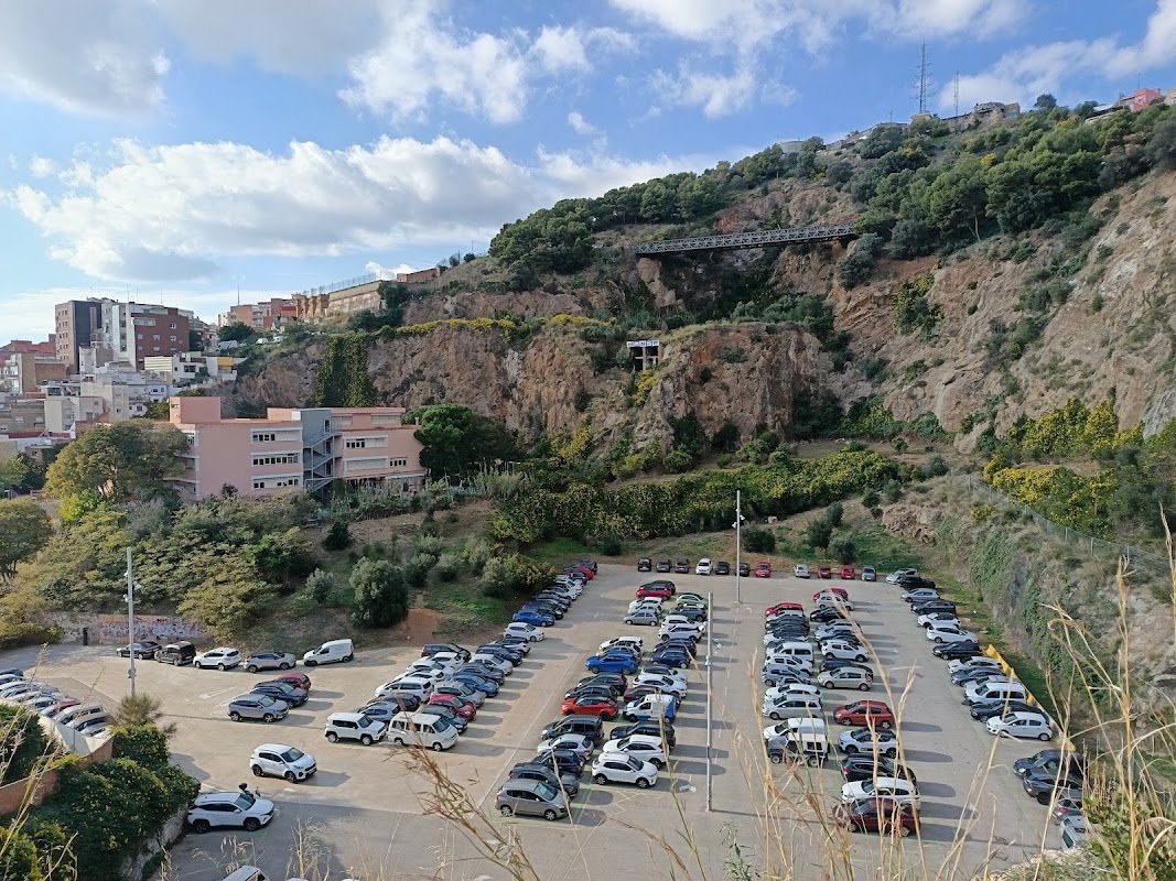 Aparcamiento Lina, parking gratuito en Horta-Guinardó (Barcelona) en Barcelona