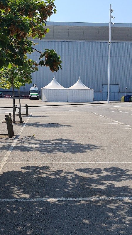 Parking gratuito Palacio de Deportes La Guía, Gijón en Gijón/Xixón (Asturias)