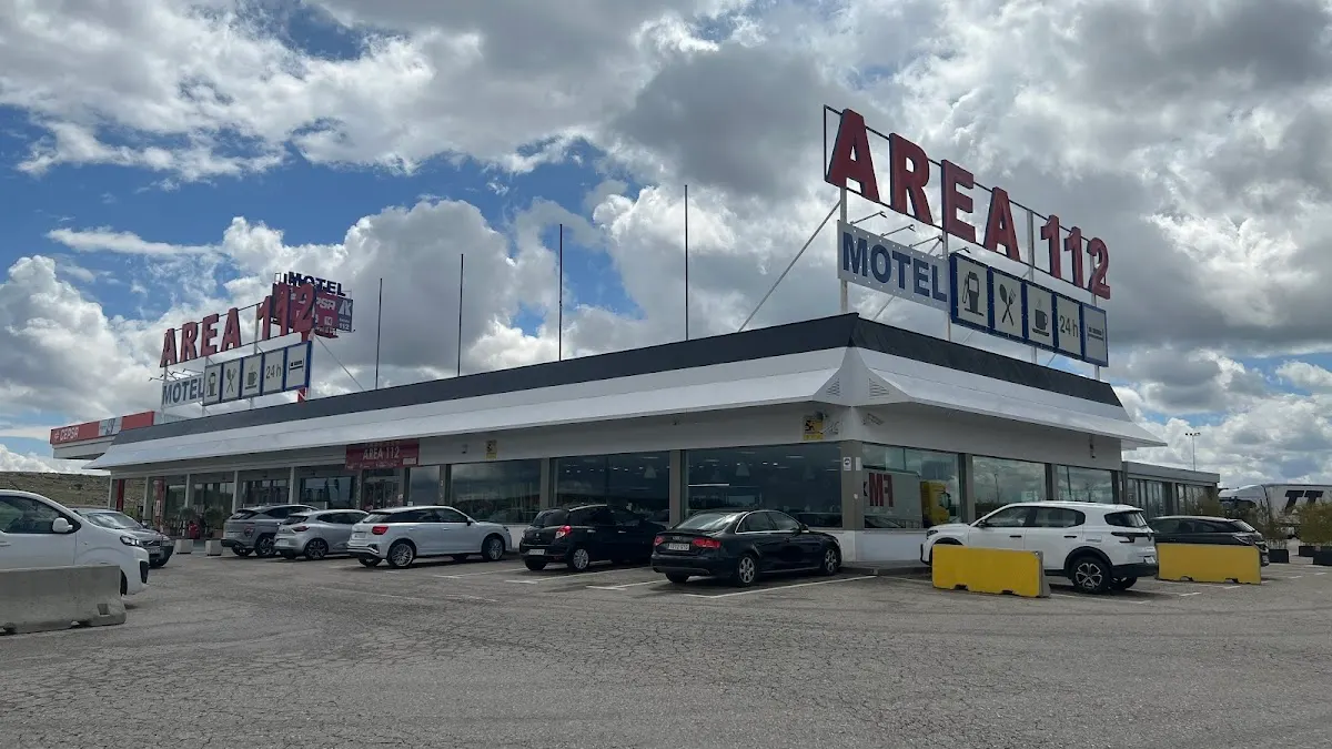 Área 112 by Gustum: parking en Algora, Guadalajara en Algora (Guadalajara)
