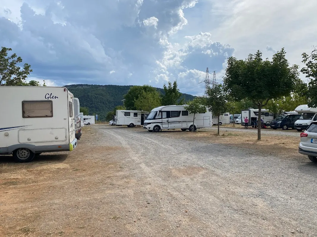 Parking Área de Autocaravanas en Aínsa, Huesca en Aínsa (Huesca) — foto 3 de 4