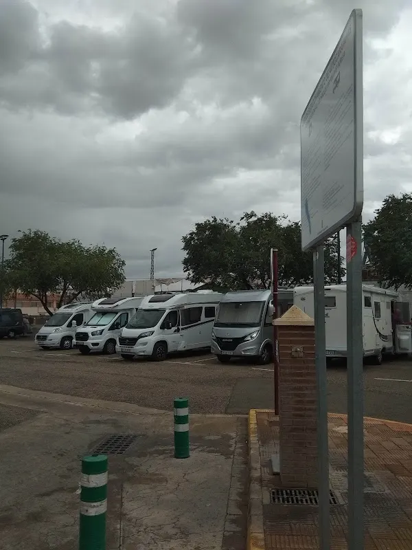 Parking gratuito Área de Autocaravanas de Albacete, Av. de España en Albacete