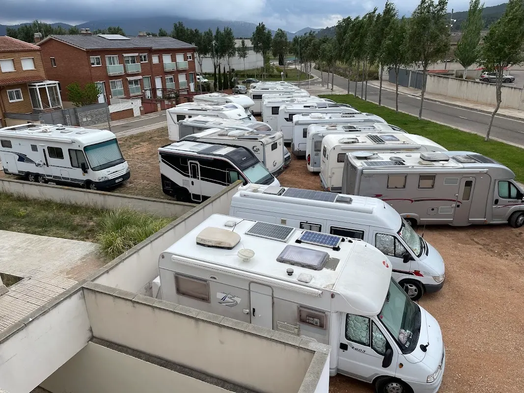 Parking Área Auto Camper Montblanc: pernocta autocaravanas en Montblanc (Tarragona)