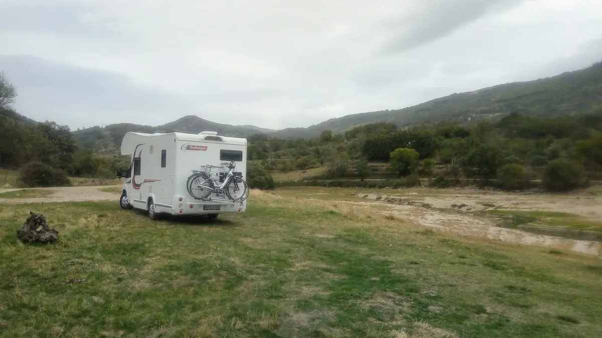 Parking de autocaravanas en Baños de Montemayor (Cáceres) en Baños de Montemayor (Cáceres) — foto 3 de 4