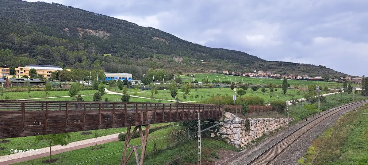 Parking gratuito Área de Berriozar: pernocta gratis cerca de Pamplona en Berriozar (Navarra)