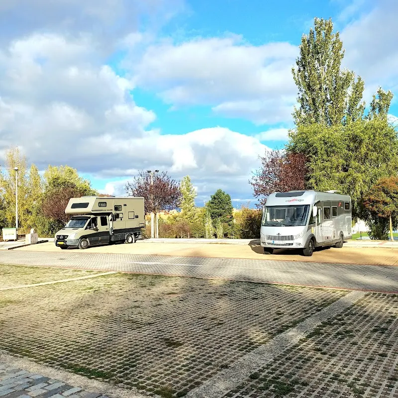 Parking de Autocaravanas de Briviesca, Burgos en Briviesca (Burgos) — foto 3 de 4
