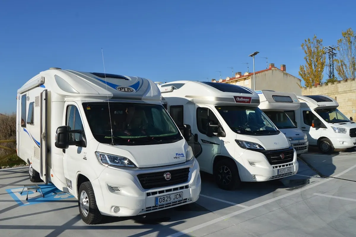Parking Autocaravanas gratis en Cigales (Valladolid) en Cigales (Valladolid) — foto 3 de 4