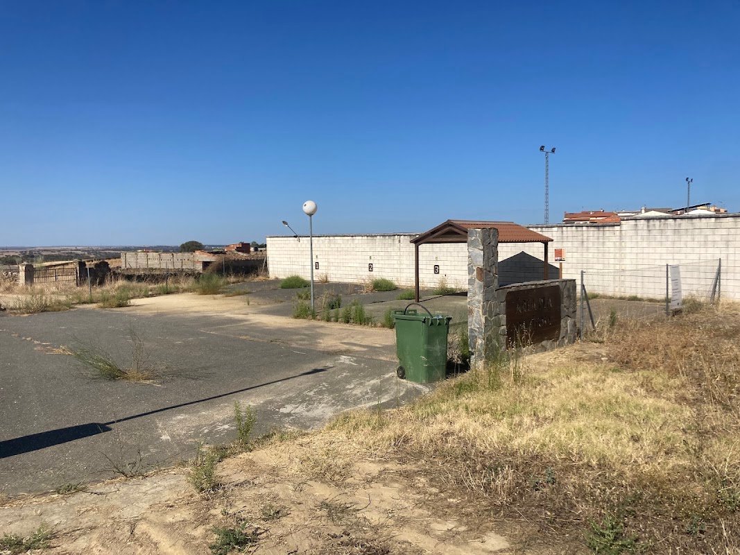 Parking de autocaravanas en Deleitosa (Cáceres) en Deleitosa (Cáceres)