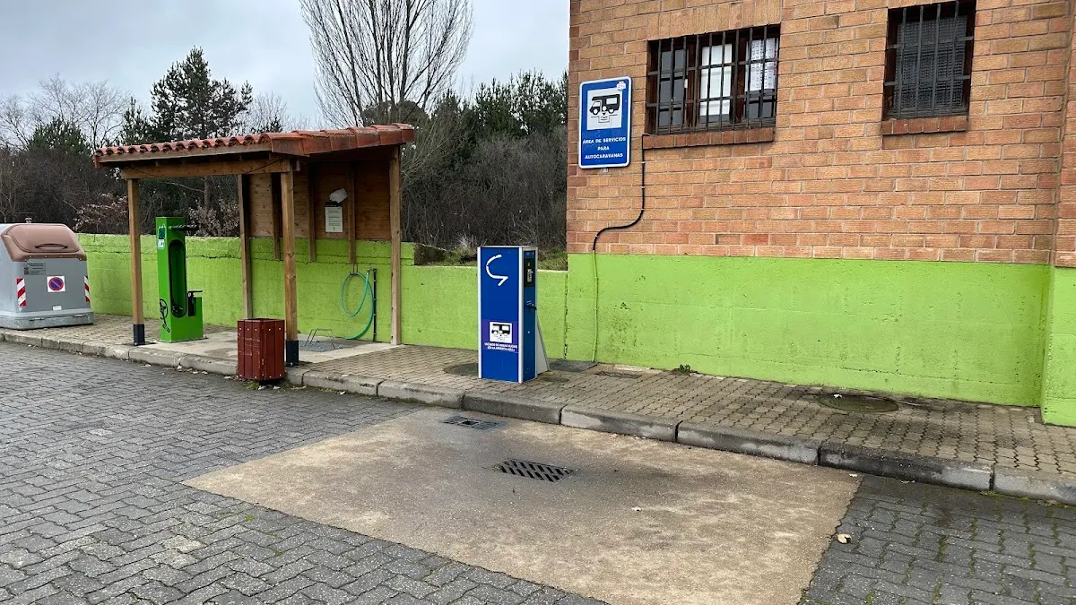 Parking de autocaravanas de Duruelo de la Sierra (Soria) en Duruelo de la Sierra (Soria) — foto 2 de 4
