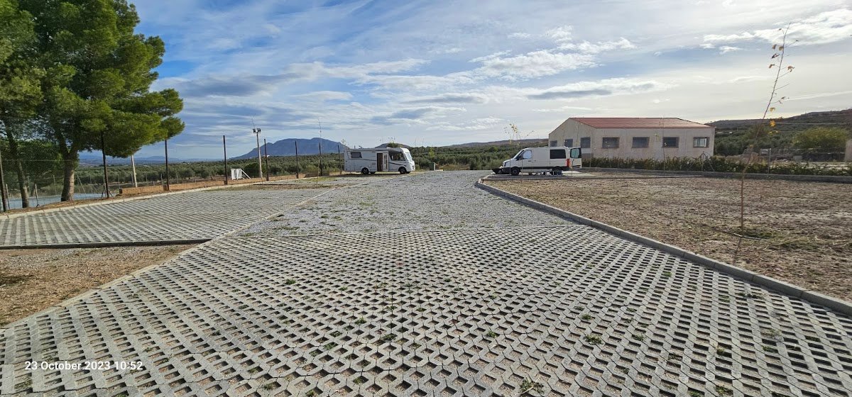 Parking de autocaravanas El Llano en Bácor-Olivar (Granada) en Bácor Olivar (Granada)