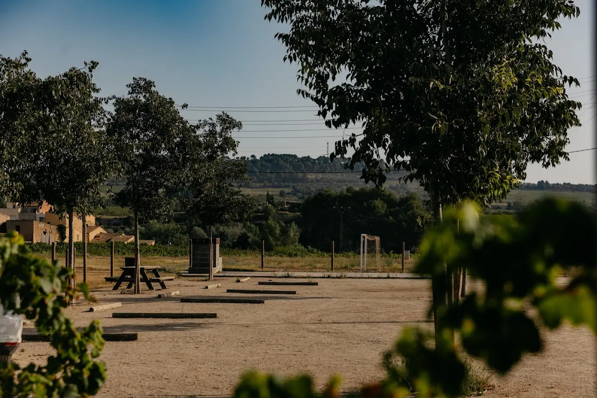 Parking autocaravanas gratis en El Pla del Penedès (Barcelona) en El Pla del Penedès (Barcelona) — foto 3 de 4