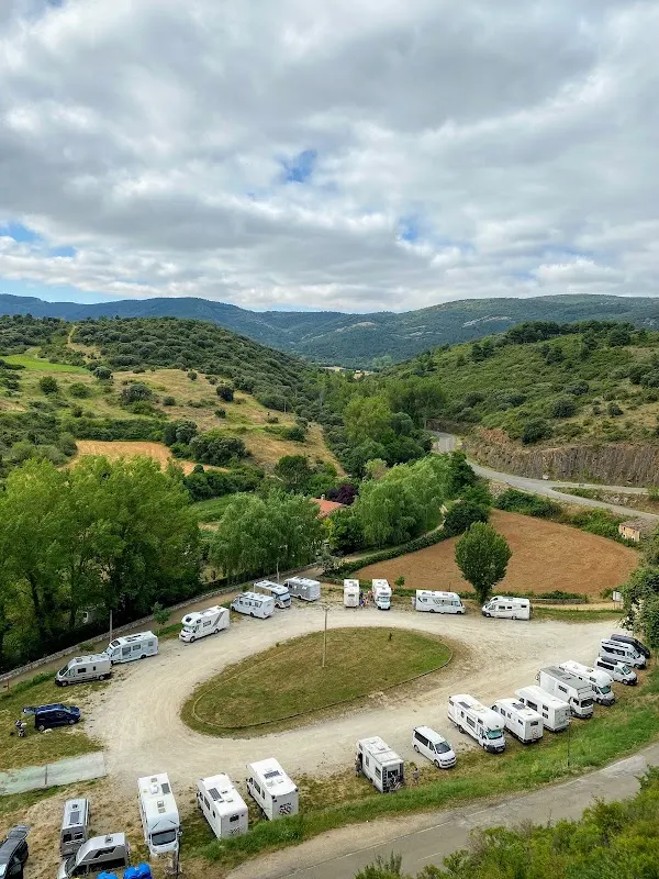 Parking Autocaravanas en Frías (Burgos) en Frías (Burgos) — foto 3 de 4