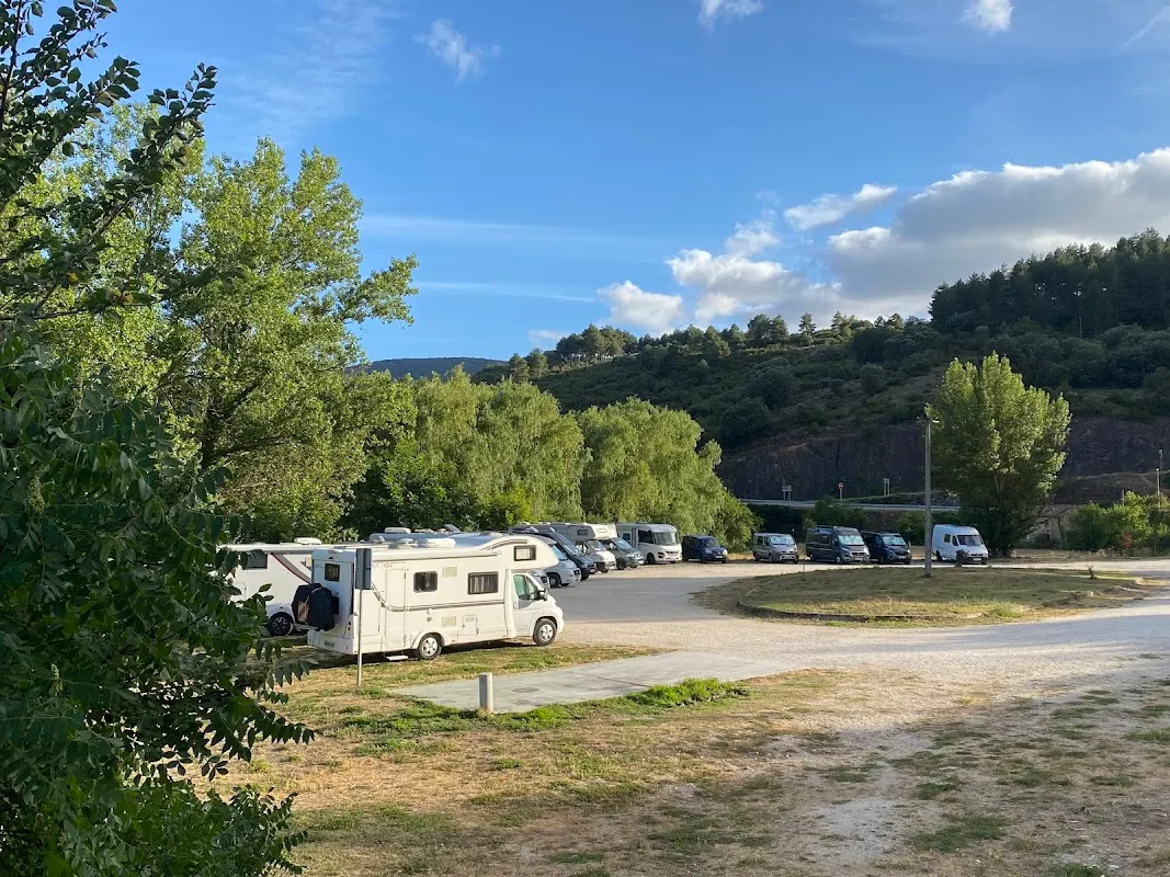 Parking Autocaravanas en Frías (Burgos) en Frías (Burgos) — foto 4 de 4