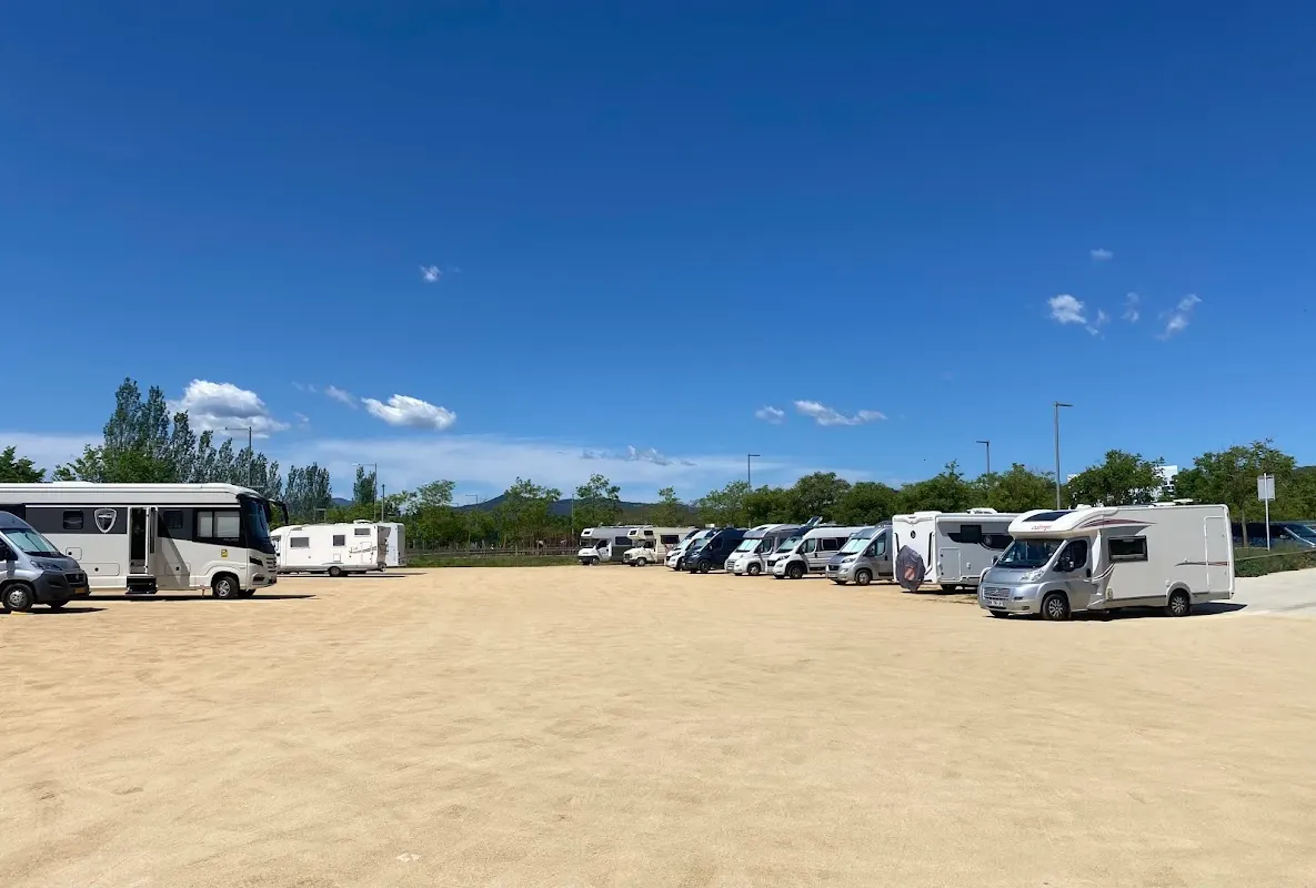 Parking gratuito de autocaravanas en Girona en Girona — foto 2 de 4