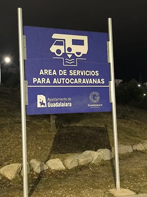 Parking de Guadalajara para Autocaravanas en Guadalajara — foto 2 de 4