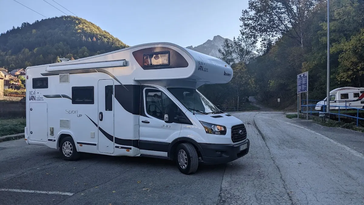 Parking de Isaba para Autocaravanas, Navarra en Isaba (Navarra) — foto 2 de 4
