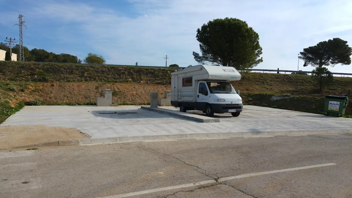 Parking autocaravanas gratuito en L'Escala, Girona en L`Escala (Girona) — foto 3 de 4