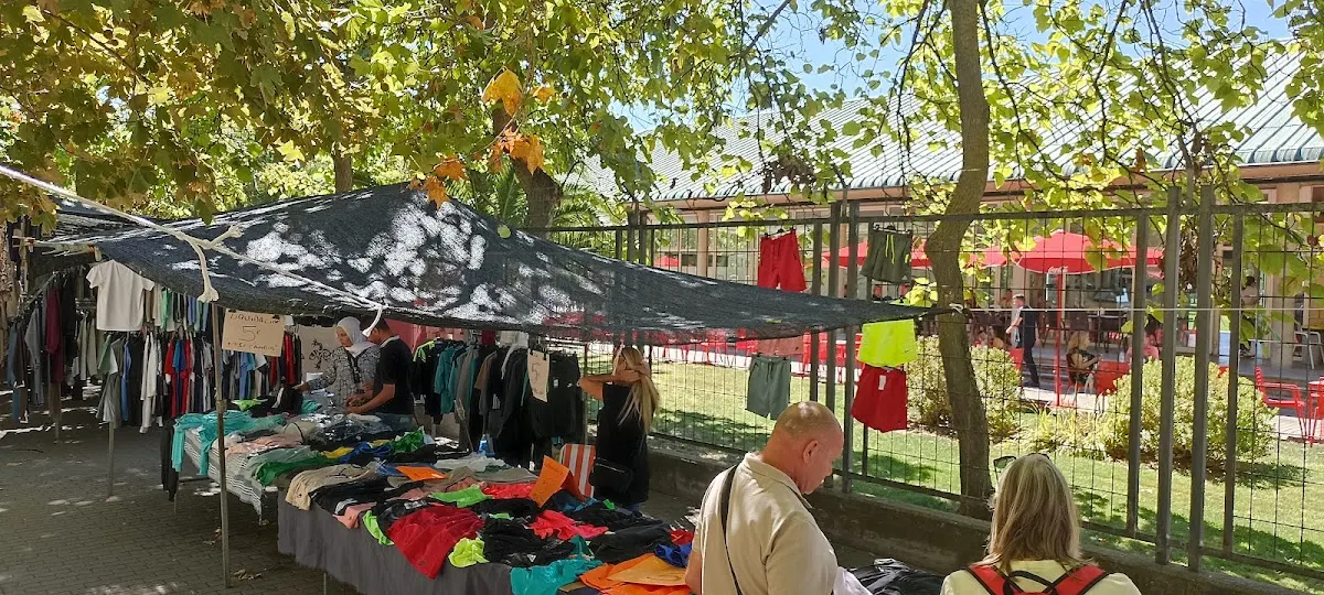 Parking gratuito Área de Autocaravanas de Logroño, gratuita en Logroño (La Rioja) — foto 2 de 4