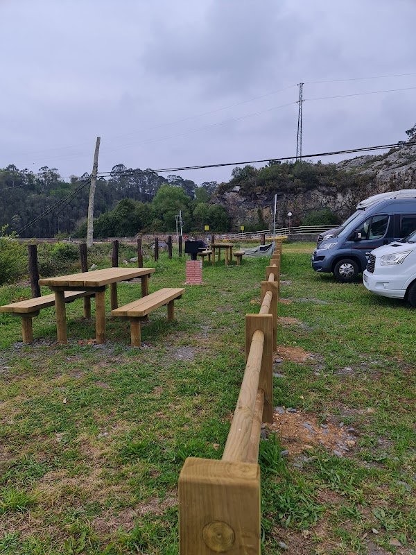 Parking autocaravanas gratis en Luarca en Luarca (Asturias)