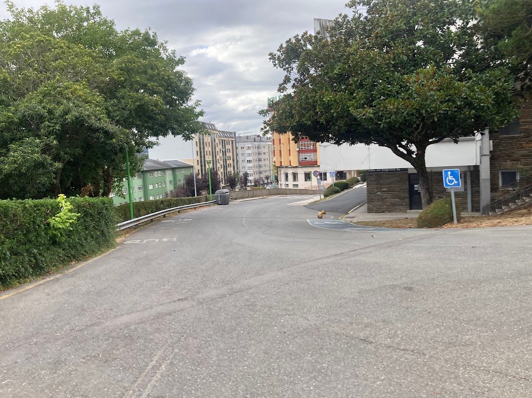 Parking Dónde aparcar la autocaravana en Lugo: área abierta 24 h en Lugo — foto 2 de 3