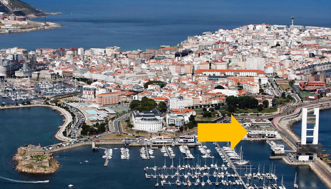 Parking Caravanas Marina Coruña (A Coruña) en A Coruña
