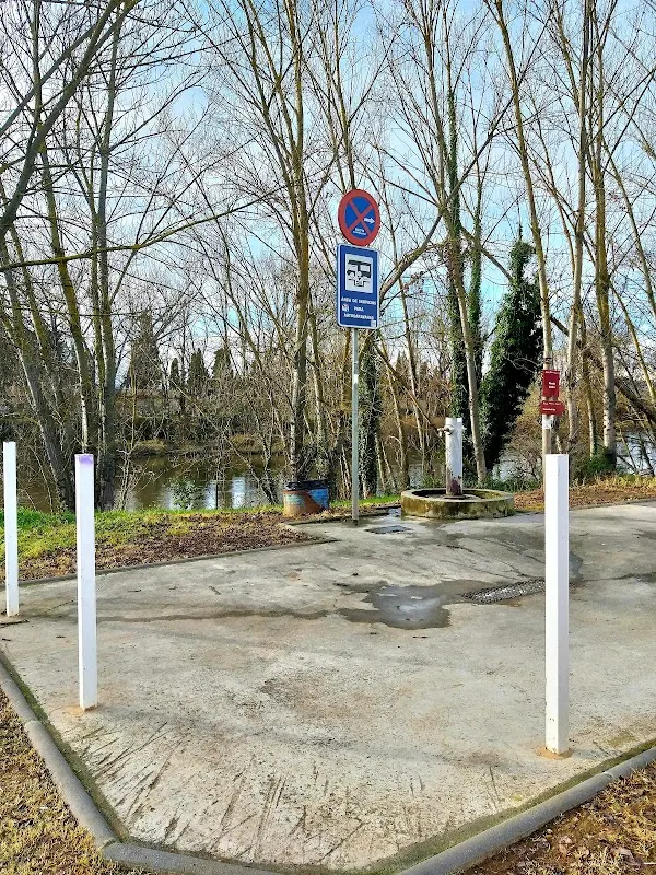 Parking de Autocaravanas de Miranda de Ebro en Miranda de Ebro (Burgos) — foto 2 de 4