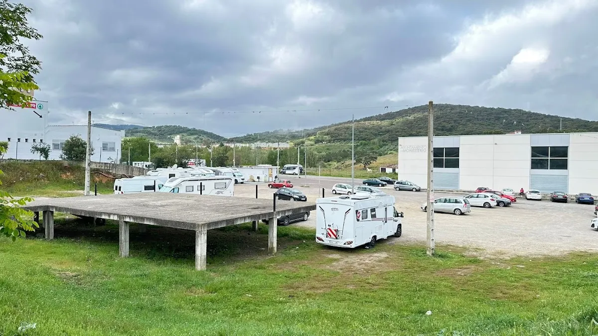 Parking de Autocaravanas Gratis en Monesterio (Badajoz) en Monesterio (Badajoz) — foto 2 de 4