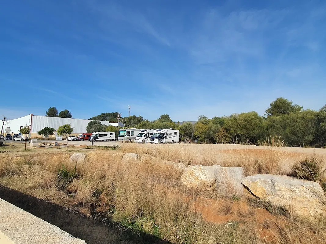 Parking de autocaravanas de Onda (Castellón) en Onda (Castellón) — foto 3 de 4