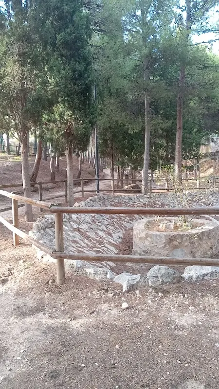 Parking de Onil para autocaravanas, Alicante en Onil (Alicante) — foto 3 de 4