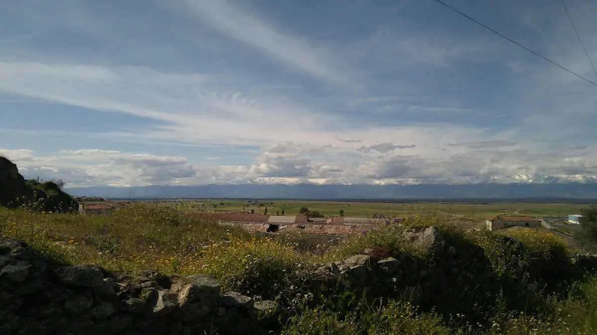 Parking de Oropesa (Toledo): pernocta gratis para autocaravanas en Oropesa (Toledo) — foto 4 de 4